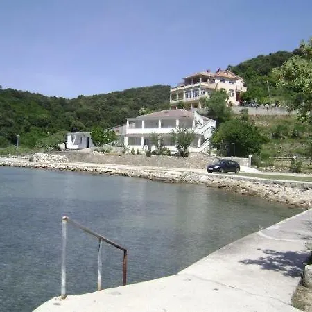 Seaview 3708 Apartman Kampor