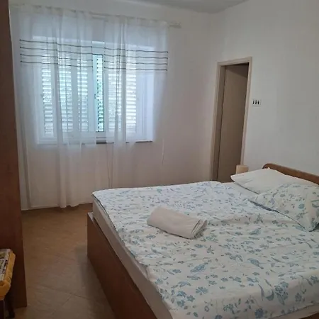 Seaview 3708 Apartman Kampor