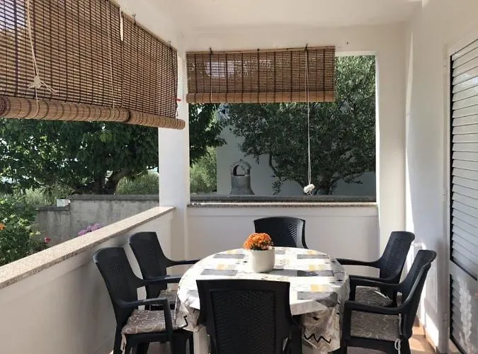 Seaview 3708 Apartman Kampor