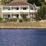 Seaview 3708