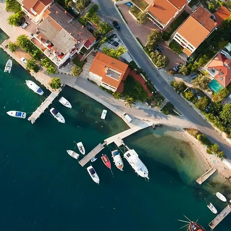 Seaview 3708