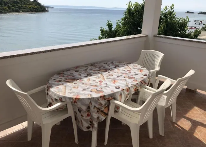 Seaview 3708 *